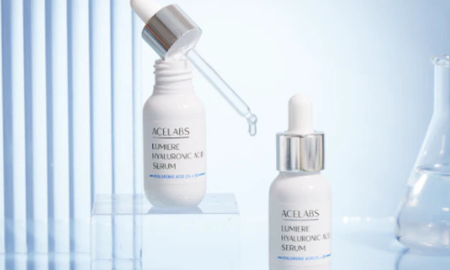 layering with niacinamide hyaluronic acid sunscreen